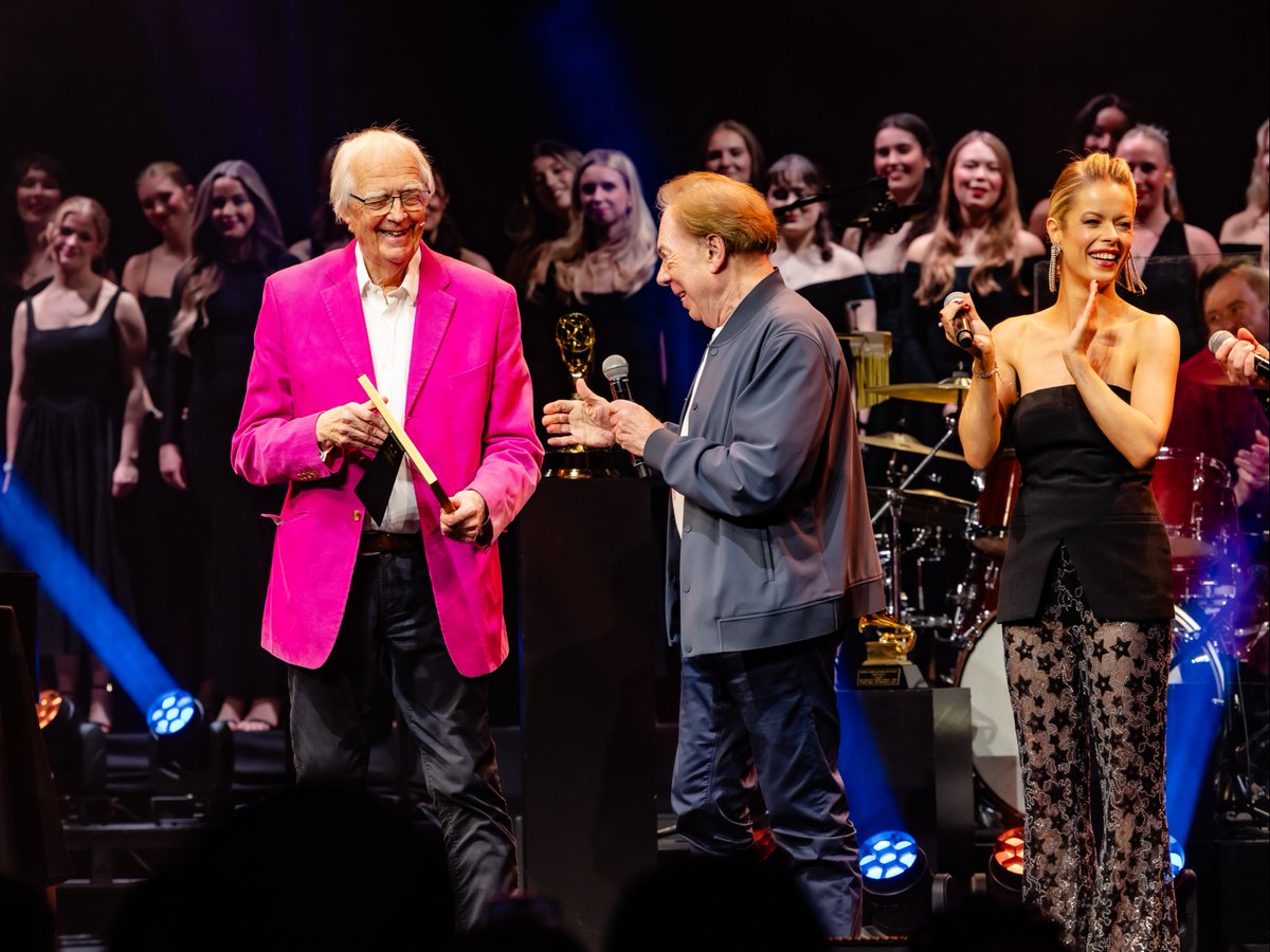 OfficialALW's tweet photo. 60 years ago, almost to the day, a young man named @SirTimRice wrote me a letter about writing some tunes together. The rest, as they say, is history… What a joy to celebrate that with you, Tim, at your Palladium show this week. - ALW https://t.co/R6gfPBEq7Z