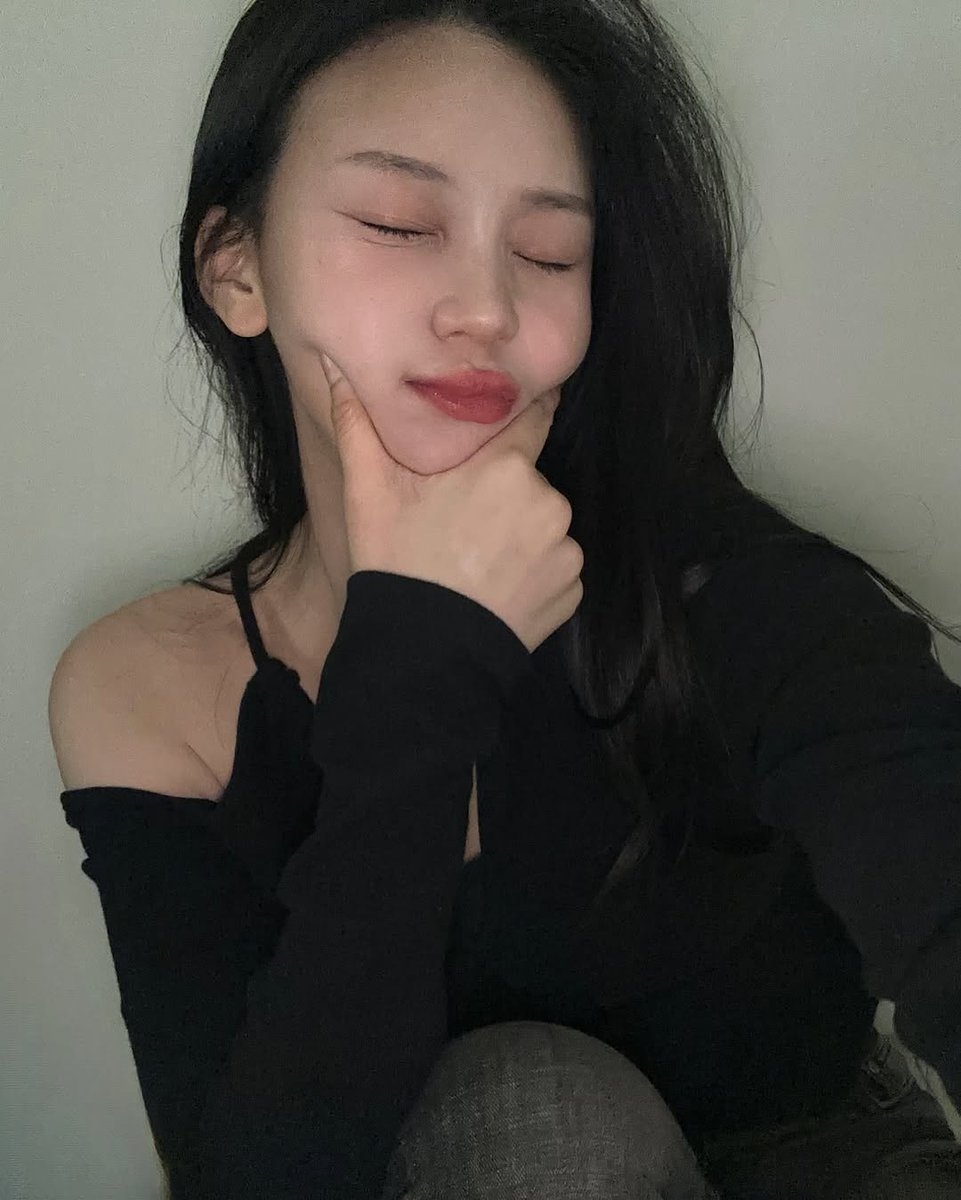 Umji 🐻 tweet media