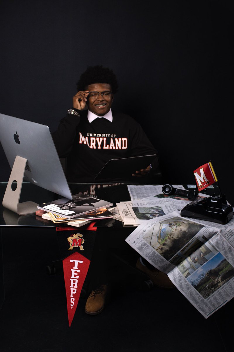_diaryofawoman_'s tweet photo. #decisionday #CollegeDecisionDay #ProudMom #UMD #ClarkSchoolOfEngineering #GoTerps #EngineerInTheMaking #ThankfulHeart #ItTakesAVillage https://t.co/Krky8Ar4k9