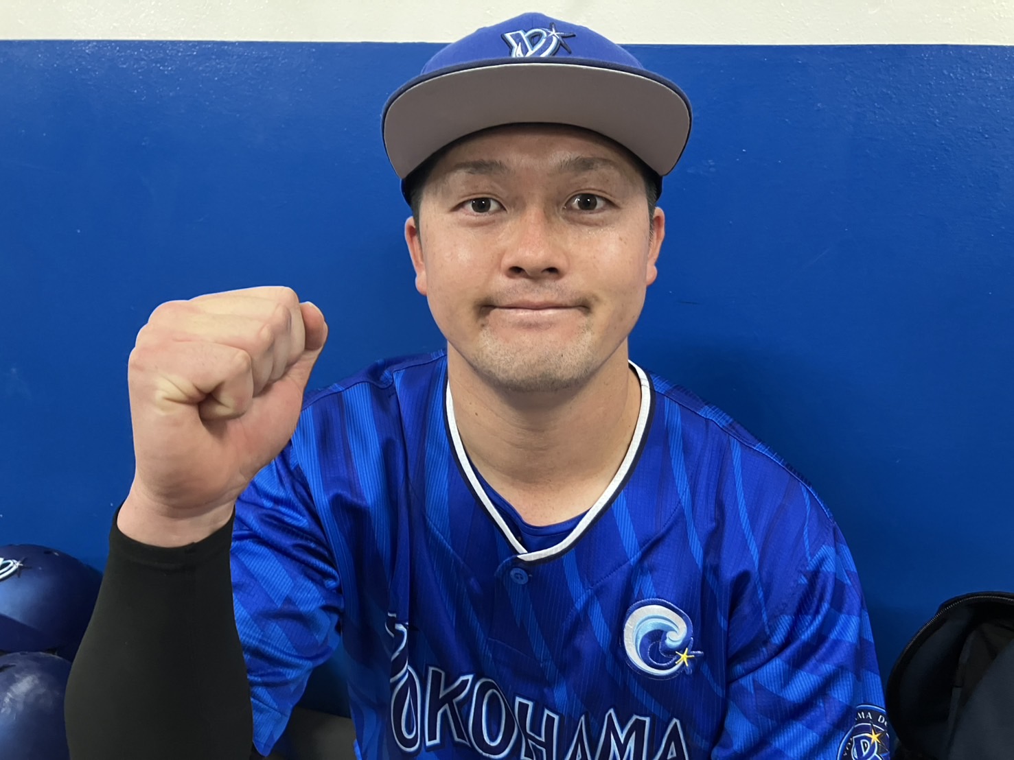 お手軽価格で贈りやすい 横浜DeNAベイスターズ on X:  防具