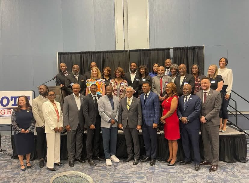 NadariusClarkVA's tweet photo. Attended Congressman Bobby Scott’s Birthday celebration and was proud to stand in support of a true community champion for working families, education, and justice. Grateful for his continued leadership and commitment to Virginia!
#84thDistrict #BobbyScott #TeamClark #ForThePeople