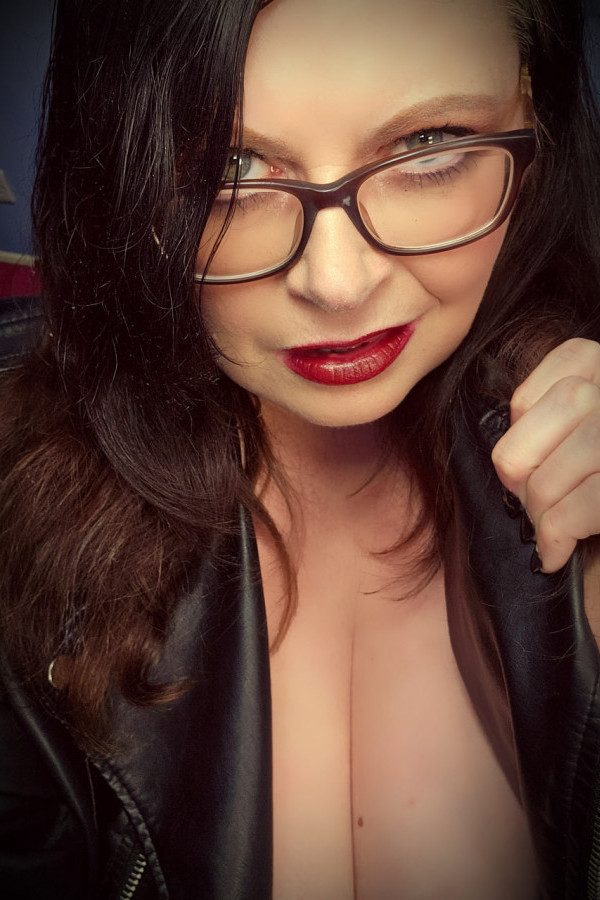 DommeLine (@dommelinecouk) on Twitter photo Welcome to DommeLine, <a href="/sexybbwfun/">😊 Mature Busty Milf - a Real Sexy BBW</a>!
dommeline.co.uk/profil/mature-… Welcome to DommeLine, <a href="/sexybbwfun/">😊 Mature Busty Milf - a Real Sexy BBW</a>!
dommeline.co.uk/profil/mature-…