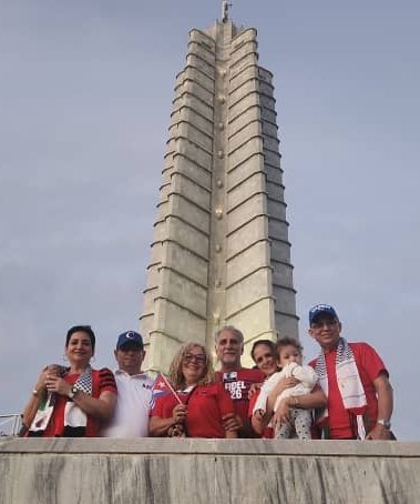 Estuvimos #LosCinco bien representados en la Plaza de la Revolución este #1Mayo #Cuba #CDRCuba #PorCubaJuntosCreamos