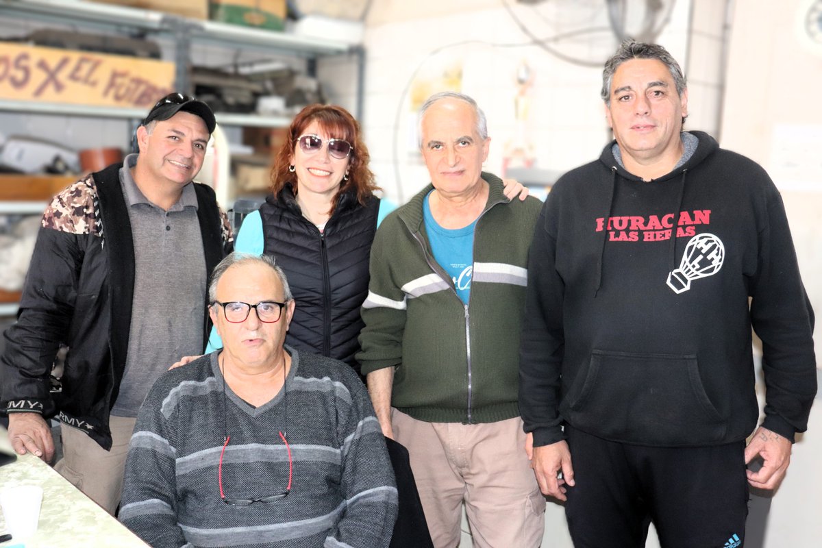 Día del Trabajo – Un reconocimiento a nuestros trabajadores

La Dirección Ejecutiva, la Subdirección Asistencial y la Subdirección Administrativa del Hospital Pereyra_ desean expresar su reconocimiento y agradecimiento a cada uno de los trabajadores y trabajadoras <a href="/MinSaludMza/">Ministerio de Salud y Deportes</a>