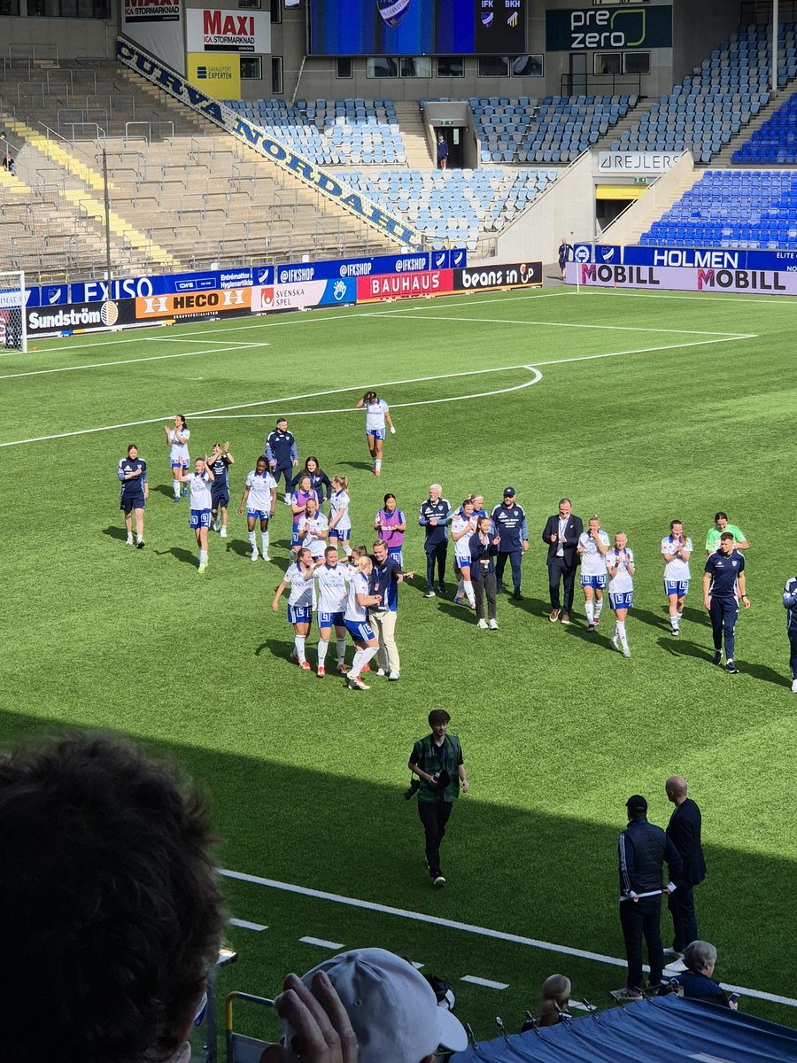 Mitt gäng. 🤍💙⚽️