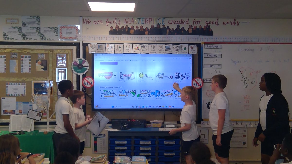michael_primary's tweet image. Year 5
Our digital leaders and deputies taught the class how to access the microbit website and how to program them. @STOC_CAT #stmiccomputing