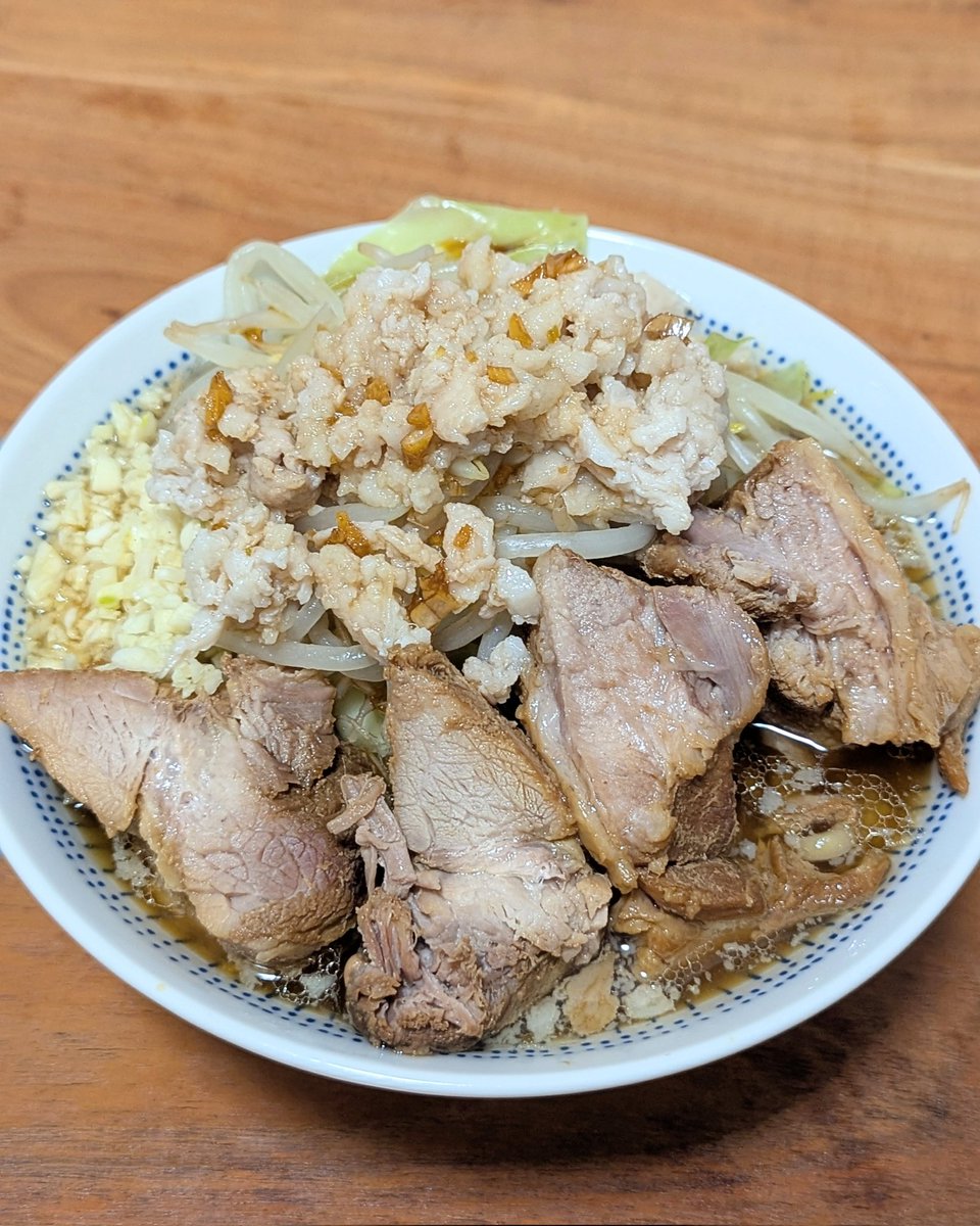 二郎系食べたことないのに
作ってみたの巻😆笑