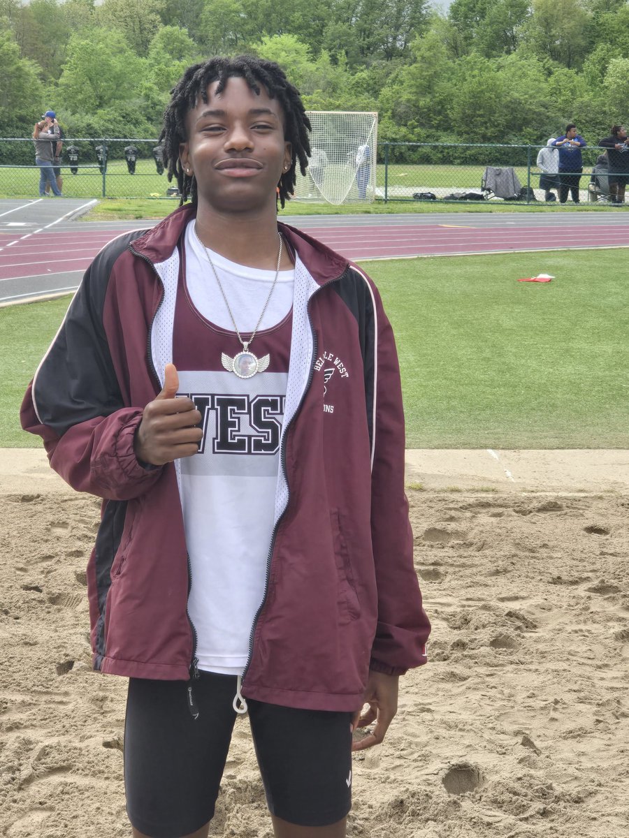 PR alert.  Blake works hard, was not 100% but hit a 5.78m jump.  Super proud of him.  <a href="/BWestAthletics/">BW Athletics</a> <a href="/BWestboysTNF/">BWTrack&Field</a>
