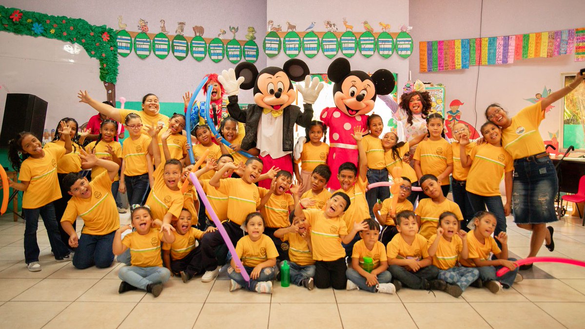 AmigosForChrist's tweet image. The Amigos Academy turned 5 yesterday - so, naturally, we celebrated all day and threw a huge party.

Check out the smiles. The future is bright, Amigos Fam!

#AmigosAcademy #Happy5YearsAmigosAcademy #PathToTransformation #YouthDevelopment