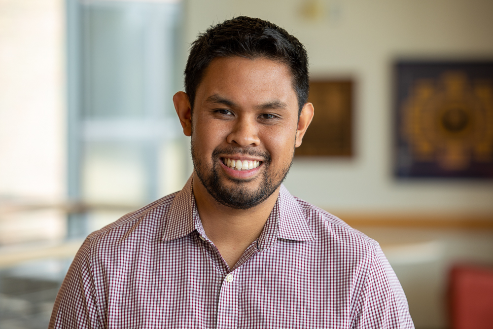 Join us in Celebrating Dr. Christian Rivera, who received the President's Teaching Excellence Award for Undergraduate Instruction (Non-Tenure System)!

Congratulations, Dr. Rivera, on all your fantastic work for the Department!