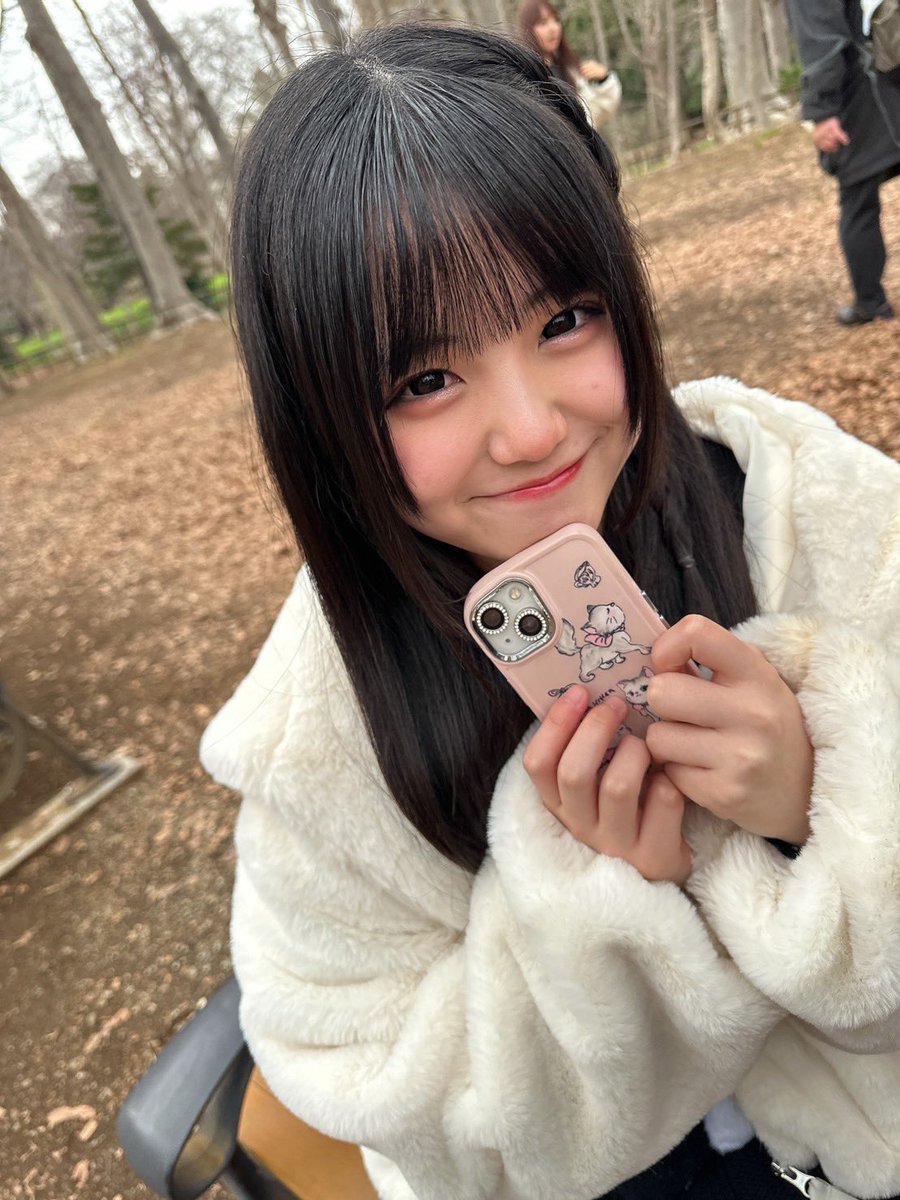 前の撮影会のしゃしん！！♪
ねーみくいま勉強してるよ！！🤗
応援してーー！