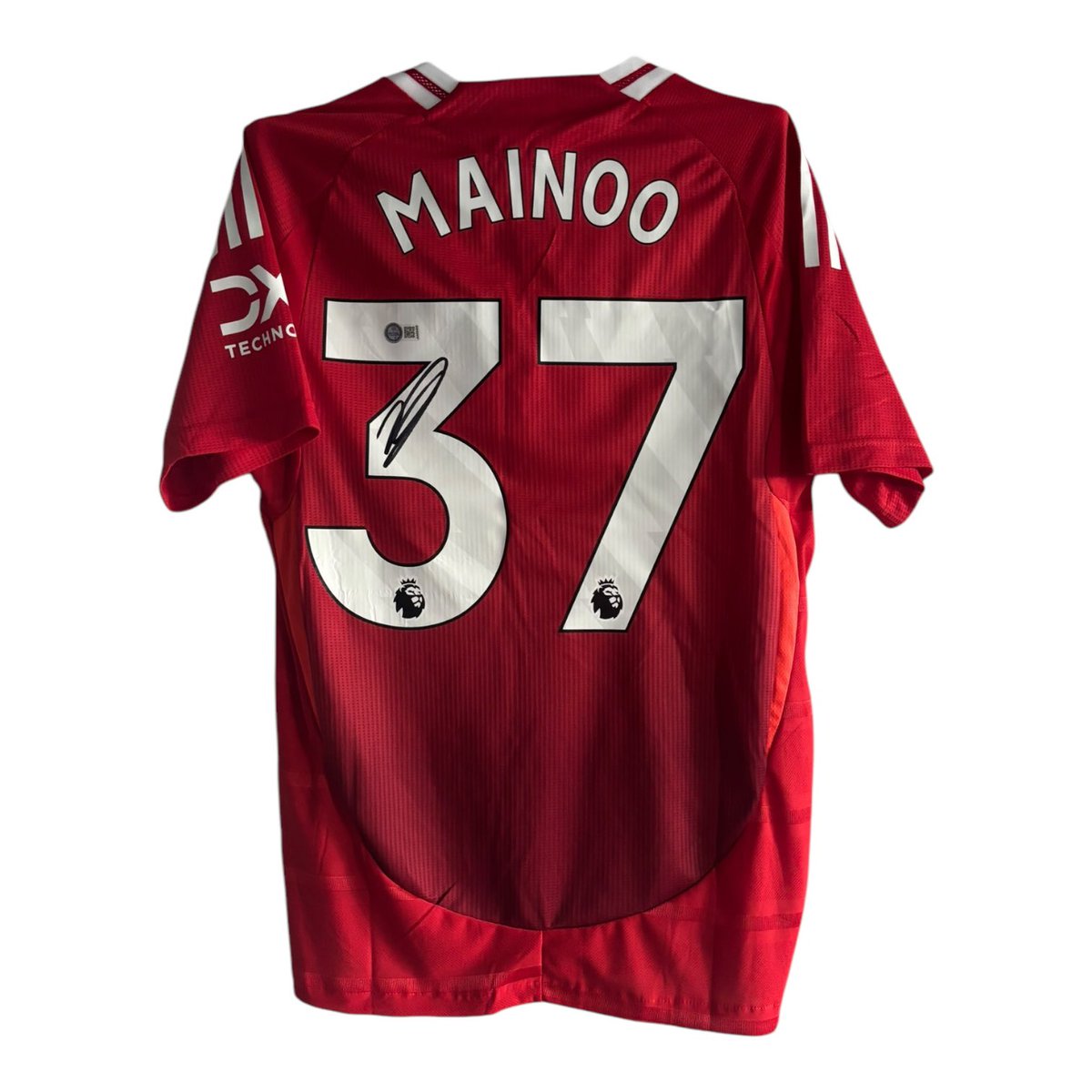 EXTRA GIVEAWAY
If Manchester United WIN tonight and Kobbie Mainoo scores, we’ll give away a signed Mainoo shirt!

To enter:
Follow <a href="/signedfshirts/">Signed Football Shirts & Shirt Framing Services</a> &amp; <a href="/sfsmemorabilia/">SFSMemorabilia - Sports Framing Services</a>
Repost this post
Reply with any comment below

Good luck!