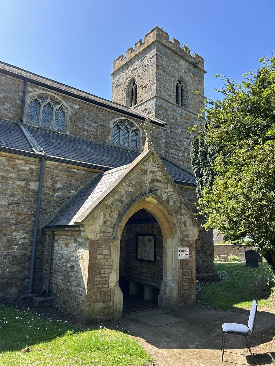 Jon Bateman tweet media