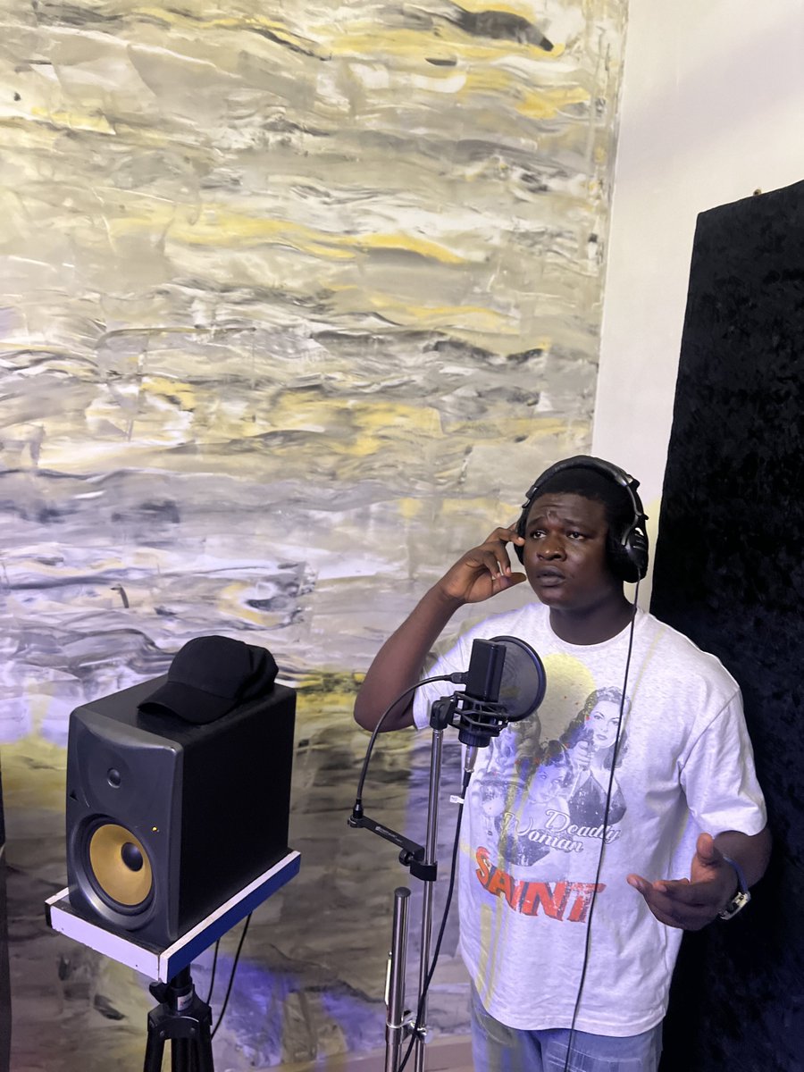 Happy New Month everyone,start the month of May with some amazing songs to wow your fans!

Dm me for fresh hot beats of all genre and radio ready mixing/mastering.
Home services available.

☎️07037399542

Laho CBEX Blacko GTBank"Mr President"#LabourDay Alaafin Ooni #BTOat43 Messi