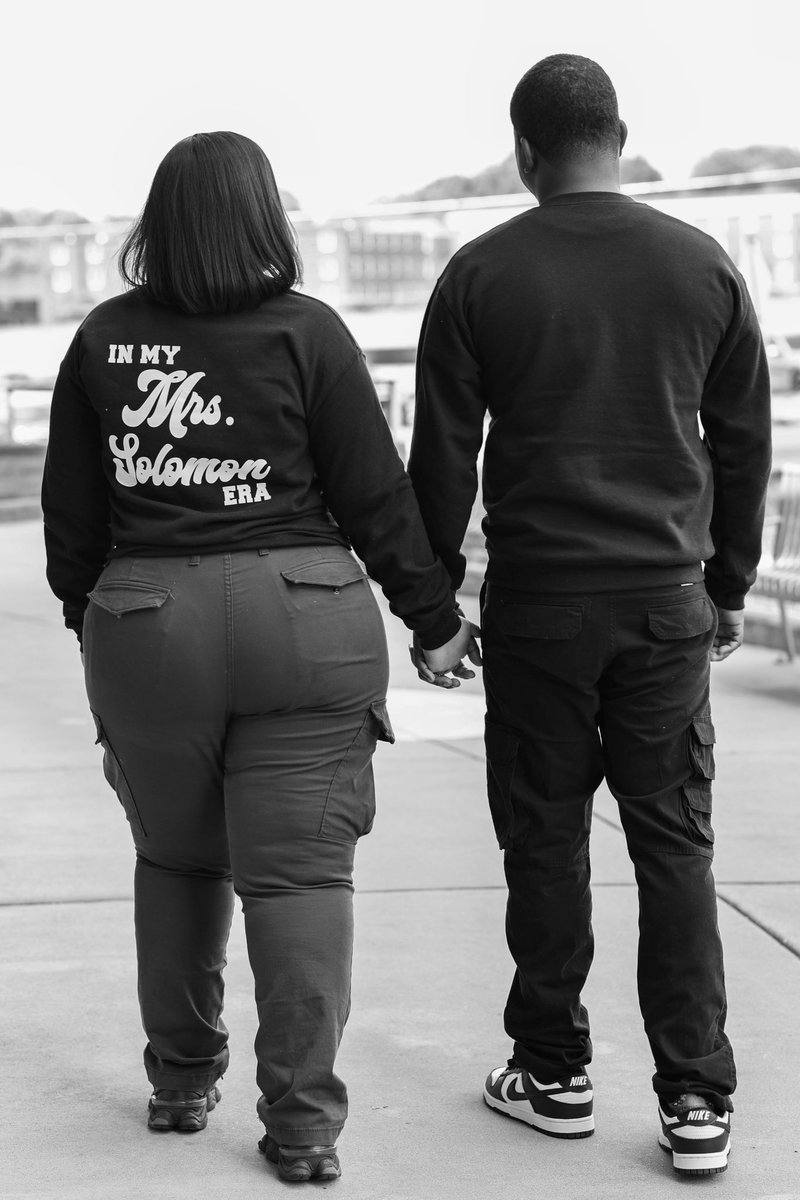 Took my bestfriends last name.. I mean legally anyway…. It was already mine lol 💍
Mrs. Solomon has entered the building🤍IV.XXX