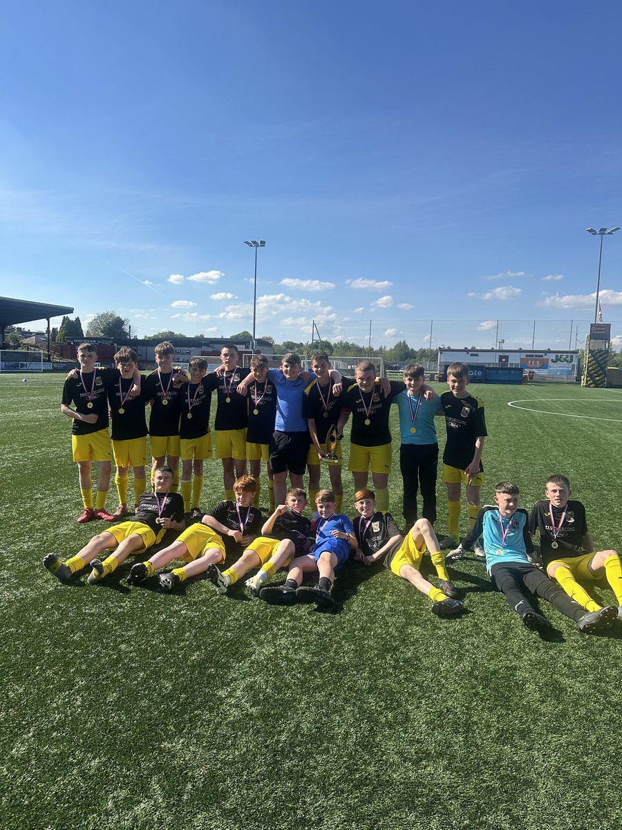 ⚽️ 🏆 U14 League Champions 🏆 ⚽️ 

Well done to our U14 football team who secured the Forth Valley League yesterday. The team have remained unbeaten in both league and league cup this year - amazing achievement.