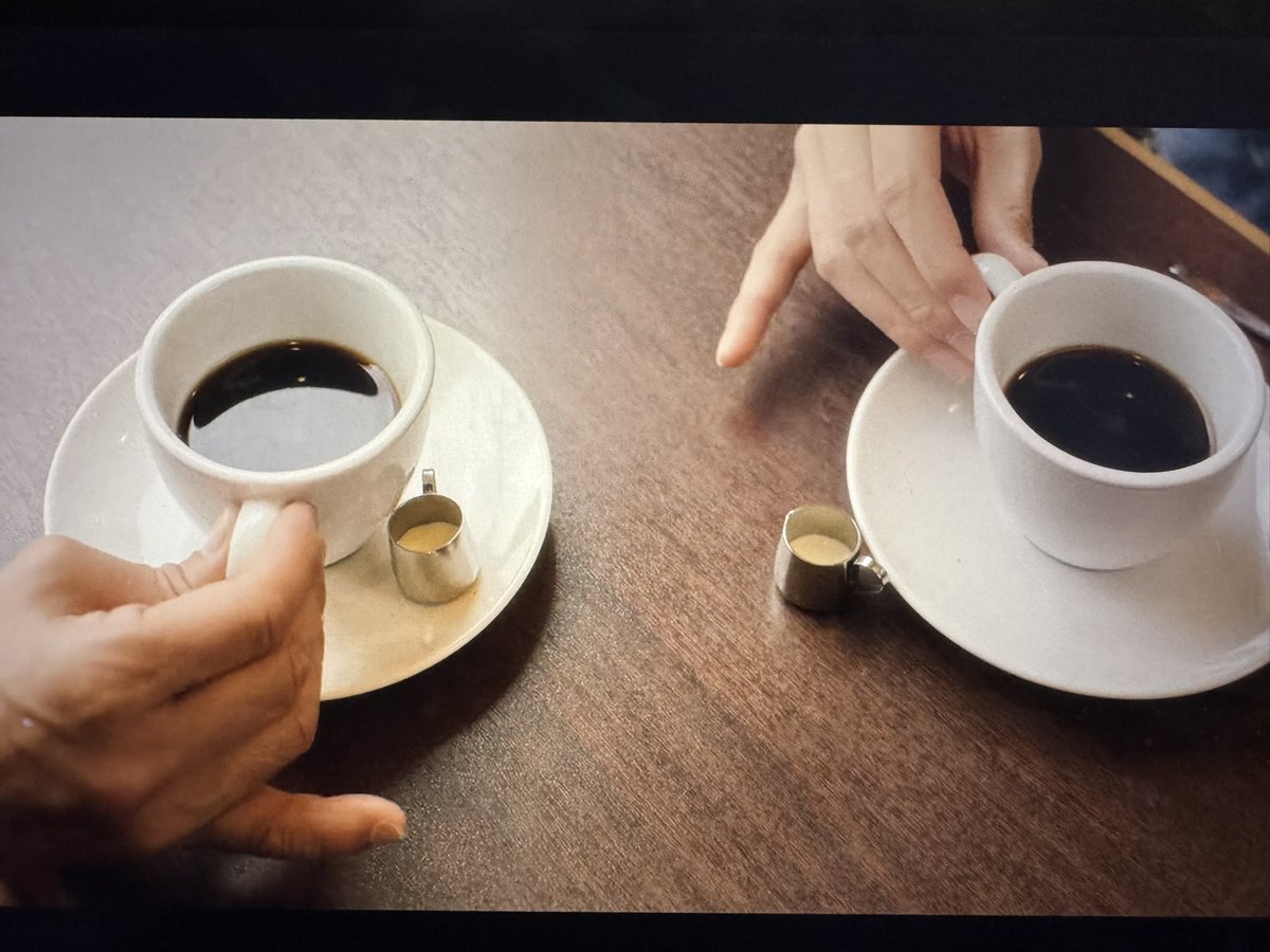 Sutileza…
Café
#MakanaiLacocineradelasMaiko #lacocineradelasmaiko !@NetflixLAT