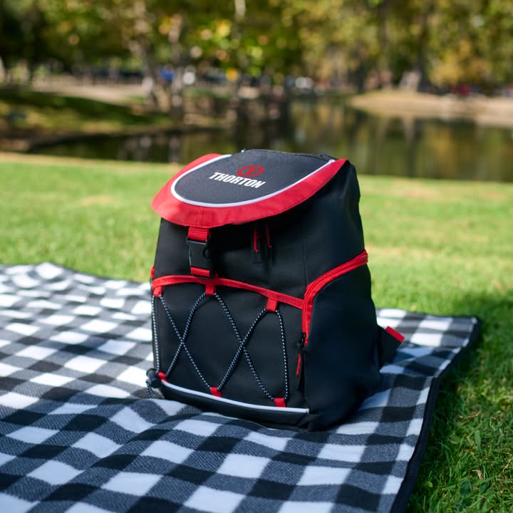 keyspec's tweet image. You can be a hero in the eyes of your employees, clients, and customers by giving them branded merchandise. amp.fyi/-/PBWaJOaG #coolers #branding #promo #awards