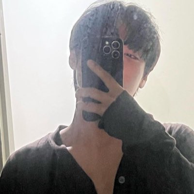 cinnamonrises's tweet photo. #NovaFotoDePerfil
o coisa ruim voltou 😈😈 https://t.co/lEcggqTX6f