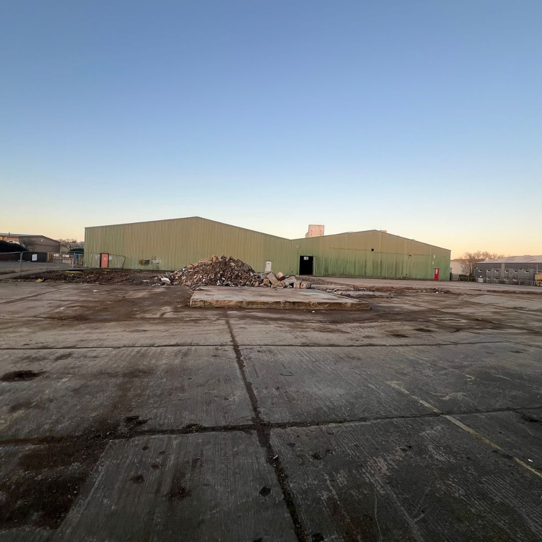 Project Complete – Former Cold Storage Facility, Corby 🤝✅

#Cawarden | #Demolition | #ProjectComplete | #MainContractor
