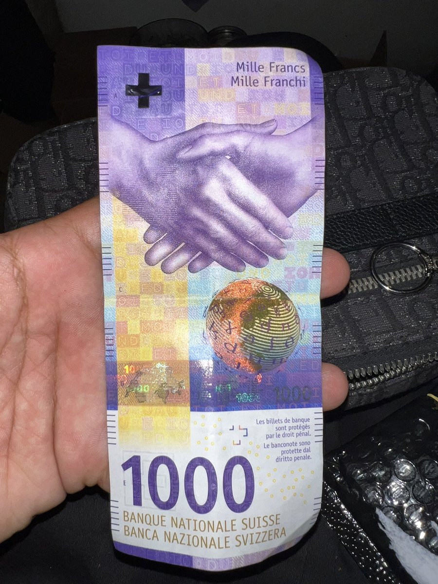 gerald710's tweet photo. 1.000 CHF = 6.848 BRL https://t.co/VF41mVZuVy