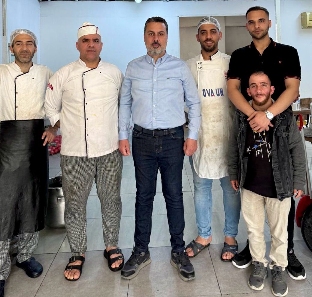 Ülkemizin büyümesi ve kalkınmasında önemli rol oynayan işçi ve emekçi kardeşlerimizin #1Mayıs Emek ve Dayanışma Günü’nü tebrik ediyorum.