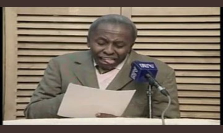 culturefx254's tweet image. KJ WHAT THE ACTUAL FUCK EVER HAPPENED TO YOU?!?!?!  Yaani art imitating life has come full circle!👀 At this point hata watu wa maombi msi waste time na hii mbwa koko...

#kenya #wizination #redykyulass