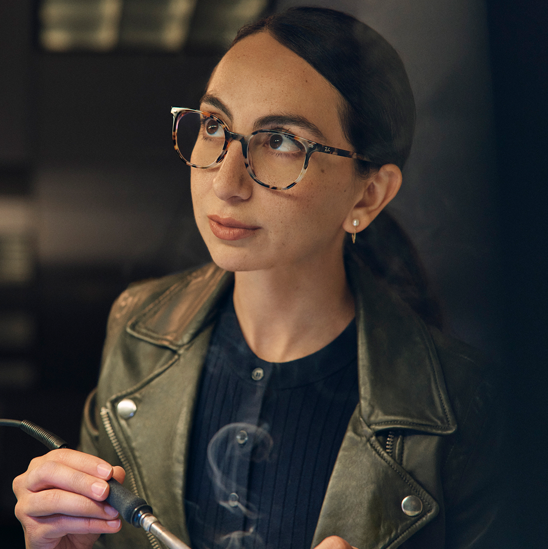 LensCrafters tweet media