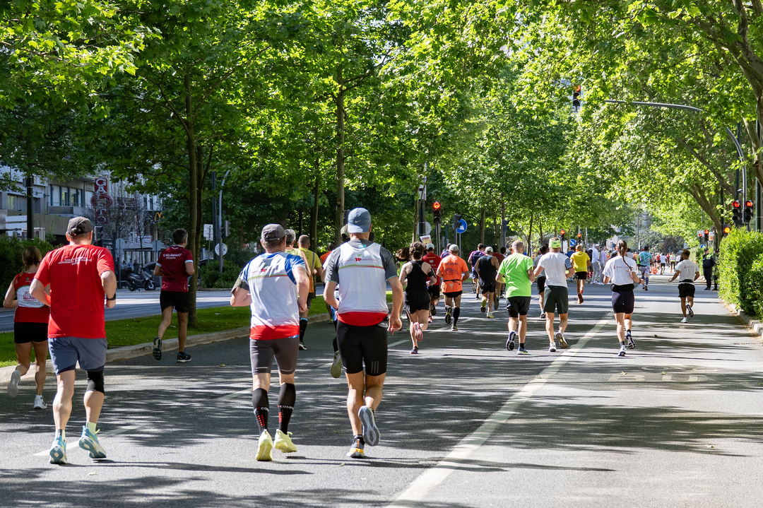 CamaraLisboa's tweet image. O 1.º de Maio voltou a ser celebrado com mais de 1500 atletas e entusiastas do desporto a correrem nas ruas de #Lisboa, naquela que é a prova mais emblemática da cidade: a Corrida (42.ª) Internacional do 1.º de Maio.
Feliz Dia do Trabalhador.
#lisboa #1demaio #desporto