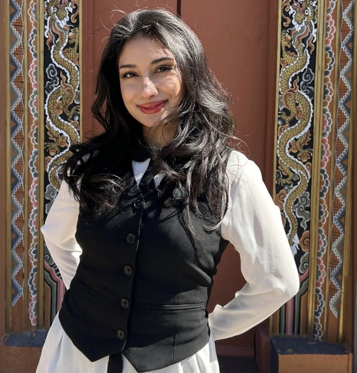 Proud to highlight that our undergraduate students were celebrated at UTEPs 2025 Honors Convocation.  Joselynn Rodriguez was the recipient of the  "Outstanding Undergraduate Student in Psychology Award". Also, Paulina Vargas was recognized for graduating with URSCI Honors!