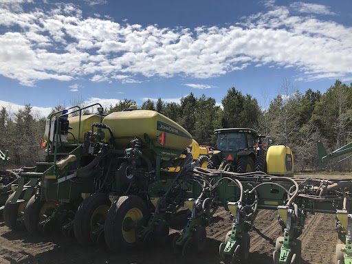 Science for Success (@soybeanscience1) on Twitter photo "Our optimal planting window is three weeks long, but you might only get one week of actual planting weather," says <a href="/TheDirtDude/">Mike Mulvaney</a>.
Farming is a race against time and yield loss. Discover how advanced planting technology can help cover more acres, faster. ow.ly/rXsy50VGvGK "Our optimal planting window is three weeks long, but you might only get one week of actual planting weather," says <a href="/TheDirtDude/">Mike Mulvaney</a>.
Farming is a race against time and yield loss. Discover how advanced planting technology can help cover more acres, faster. ow.ly/rXsy50VGvGK
