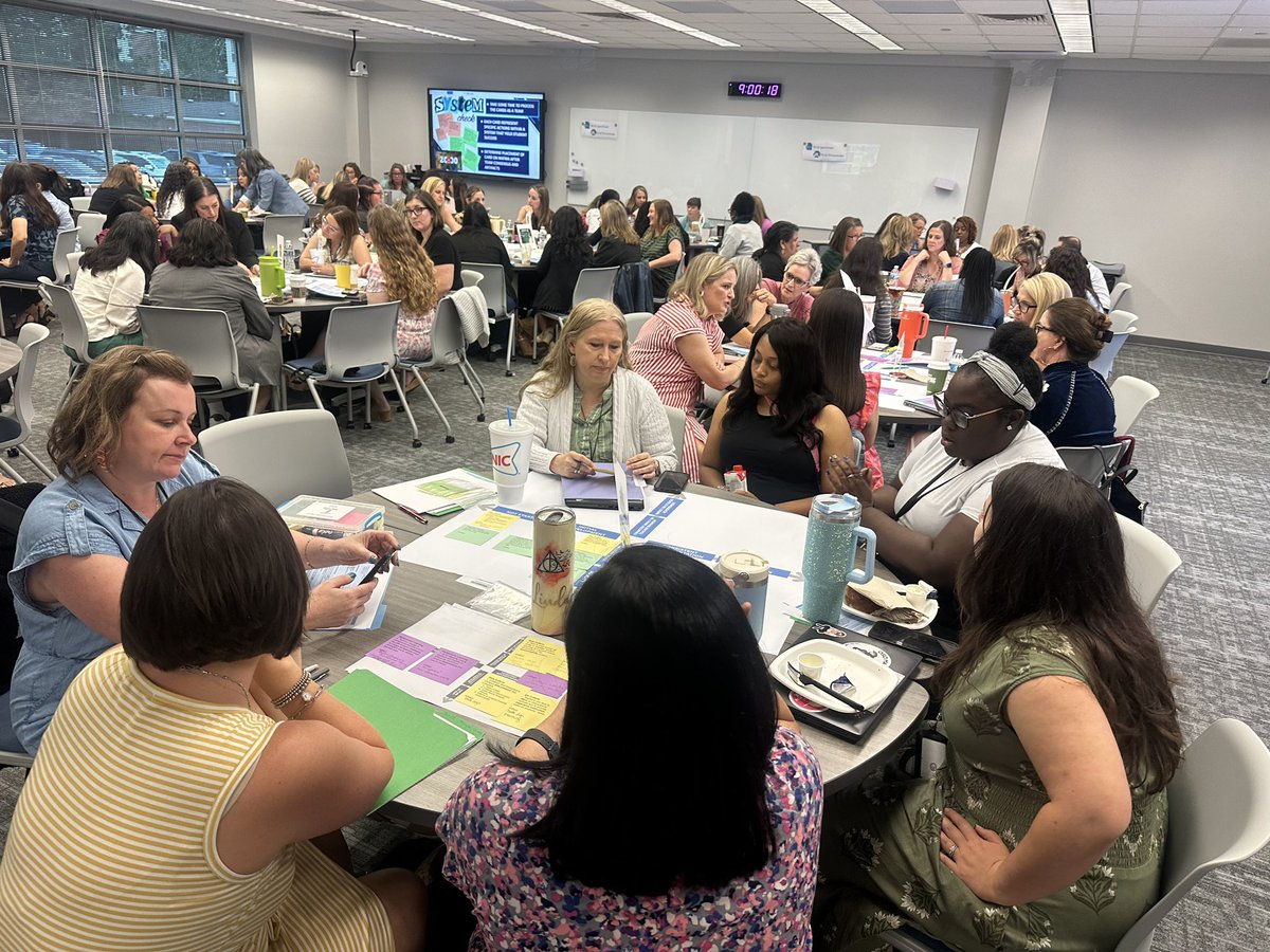 AlisonPier99145's tweet photo. It’s May 1st and our Leaders are already reflecting and beginning to goal set for the 2025-2026 school year! Amazing work today! ✏️📚📋 https://t.co/MrGrW4P18Q