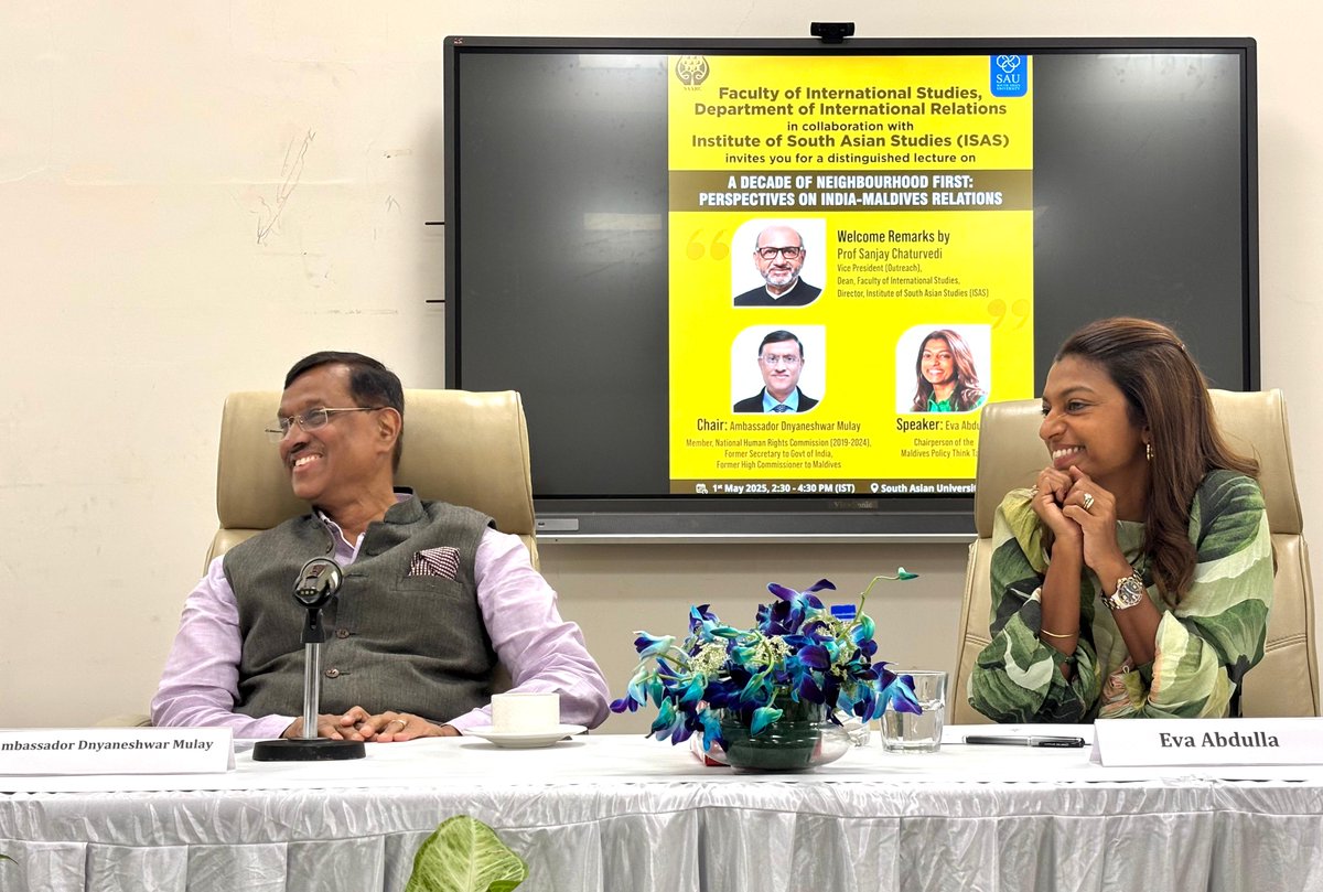 IRatSAU's tweet photo. Prof. Sanjay Chaturvedi commenced the seminar, highlighting SAU’s role in regional dialogue. He welcomed Ms. Eva Abdulla, Chairperson @mvpolicy, former deputy speaker, Maldives; &amp; Amb. Dnyaneshwar Mulay, former Secretary to Govt of India and Diplomat. #IndiaMaldives (2/6) https://t.co/6adh4gXWhg