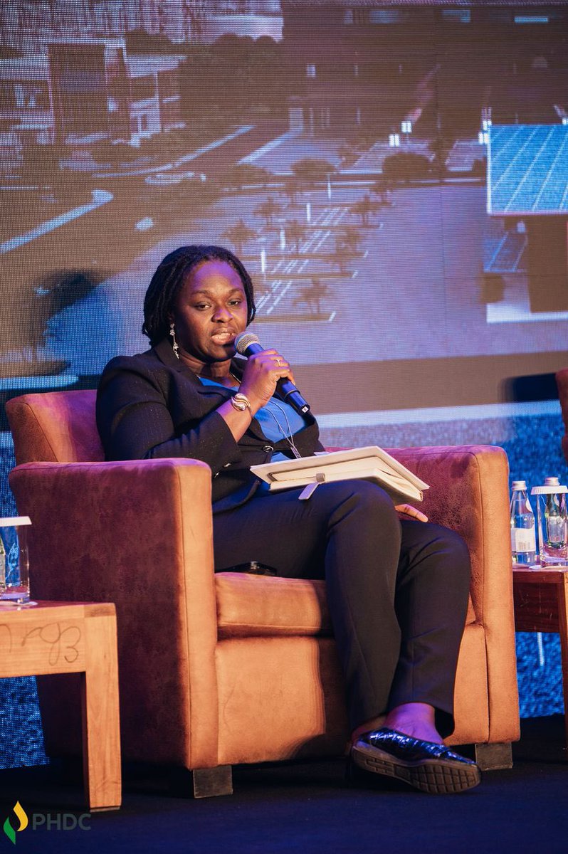 amabrowneklutse's tweet photo. At the Inter-Agency Dialogue hosted at the Kempinski Gold Coast Hotel, I joined a collective of government leaders, CEOs, and stakeholders to reaffirm EPA’s commitment to sustainable development and investment facilitation. 

I assured the gathering that EPA will expedite environmental permitting processes for the Petroleum Hub project in Jomoro, recognizing its strategic importance to Ghana’s energy future.

We also announced plans to strengthen our Ellembele Office with additional staff and logistics to support timely approvals and efficient oversight. 

With strong collaboration between EPA and the Petroleum Hub Development Corporation (PHDC), we aim to ensure environmental standards are upheld while creating a seamless experience for investors.

#EPAGhana #PetroleumHub #SustainableDevelopment #EnvironmentalGovernance #PHDC #InvestmentReady #CollectiveAction #GreenLeadership