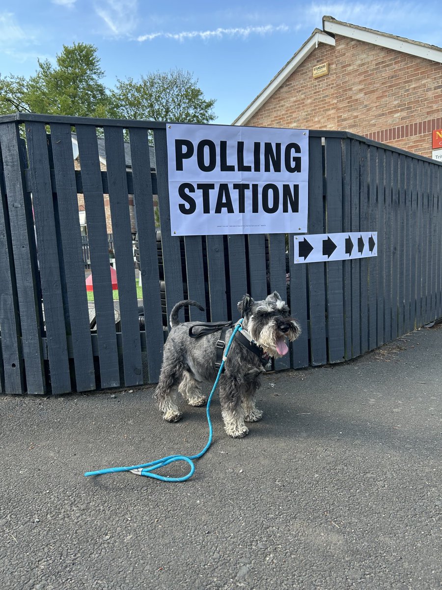 CarlCape's tweet image. It’s a hot one today at the #vote #northumberland