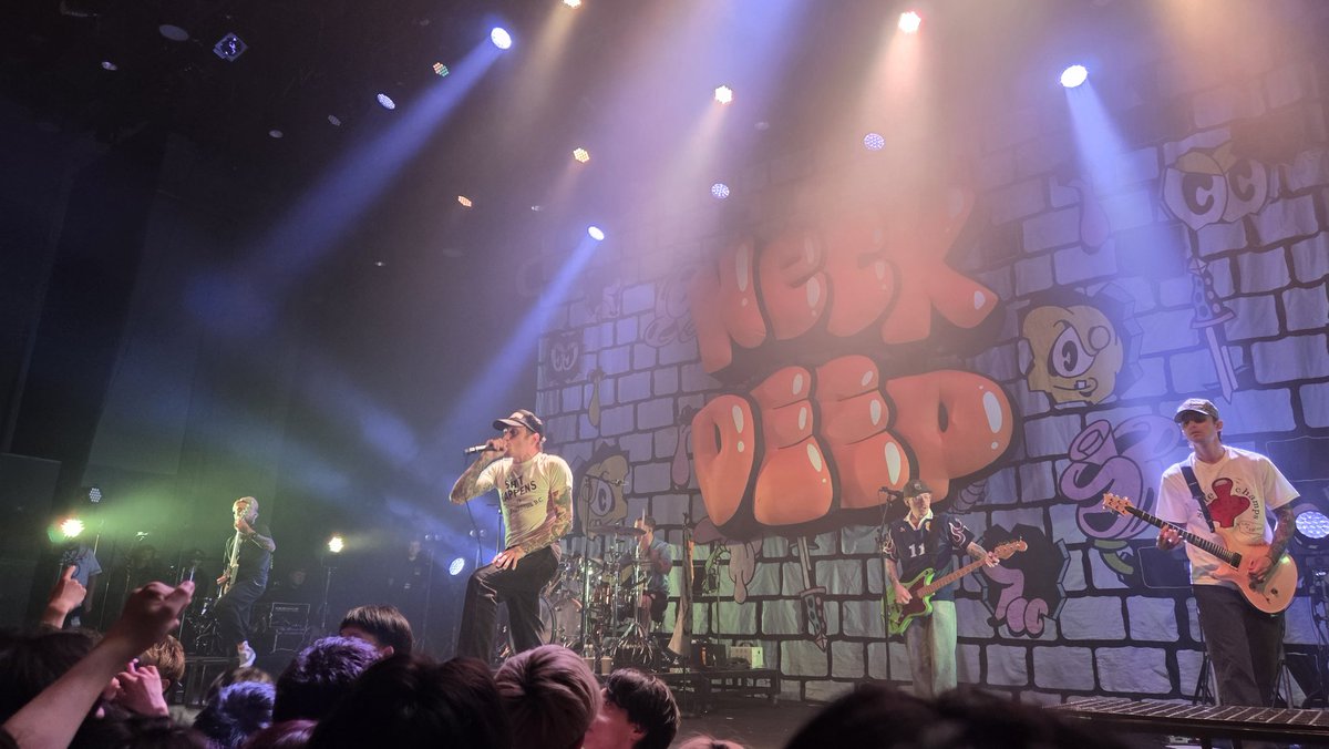 Fmaniax's tweet image. ラウドキッズのおかげで痩せたかもな😅
一年ちょいぶりにneckdeep堪能出来るとは思わなかった👀‼️
coldrain ARIGATO🤘😎
#neckdeep 
#coldrain
#thebonez