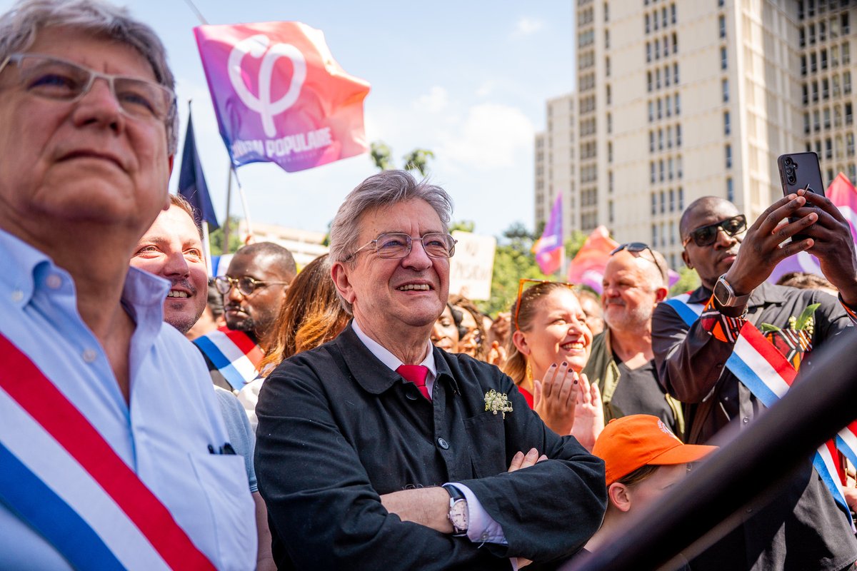 Jean-Luc Mélenchon tweet media