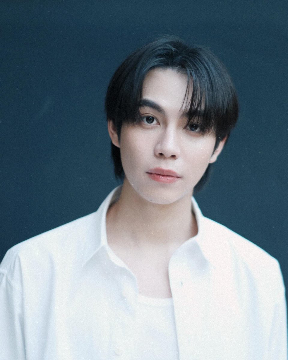 250501 aoh_trn IG

Hello Labor Day 🫶🏻

#Firstkanaphan #กองทัพของเฟิร์ส