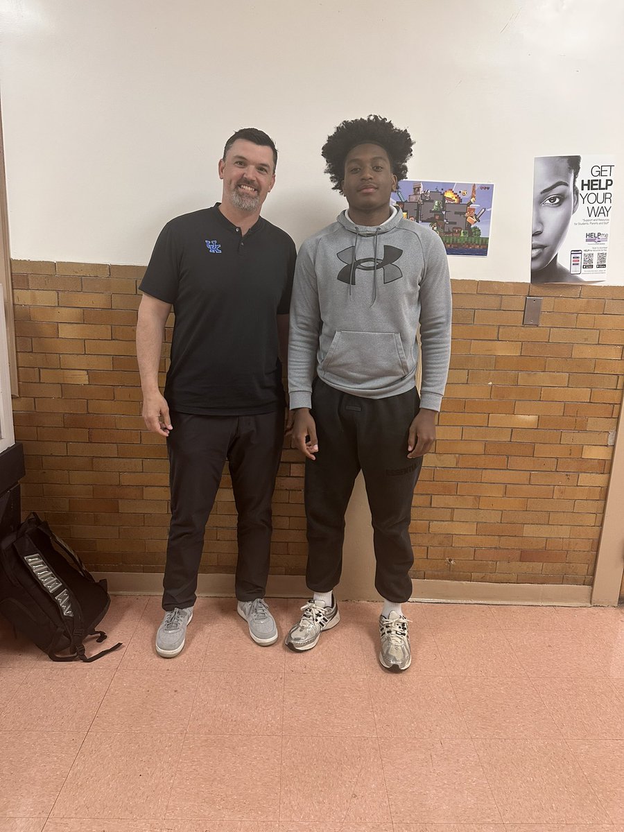Elijah (@elijahsatchell) on Twitter photo Home and School visit yesterday from one of the best to do it in the SEC <a href="/CoachWhiteFB/">Brad White</a>, thanks for stopping by ready for the OV π€π Home and School visit yesterday from one of the best to do it in the SEC <a href="/CoachWhiteFB/">Brad White</a>, thanks for stopping by ready for the OV π€π