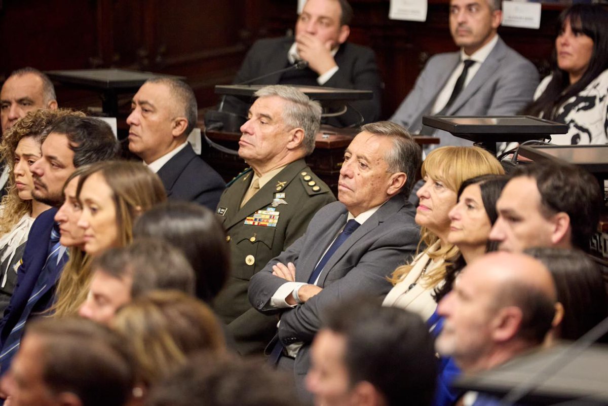 #1Mayo
#AsambleaLegislativa
#PeriodoOrdinario En la Legislatura, escuchando el mensaje del Gobernador <a href="/alfredocornejo/">Alfredo Cornejo</a> con la mirada puesta en el futuro de Mendoza, y anuncios que mejorarán la vida de todos en nuestra provincia.