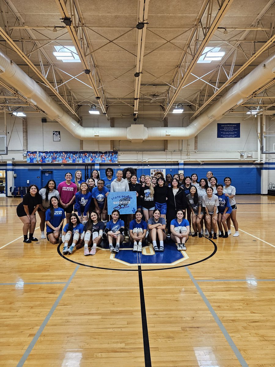 John Jay HS Girls Track (@john_jaytrack) on Twitter photo Good luck to our 2x State Qualifier Shyniece Davis!!! π
<a href="/NISDJay/">John Jay High School</a> <a href="/NISDJaySEA/">John Jay SEA</a> Good luck to our 2x State Qualifier Shyniece Davis!!! π
<a href="/NISDJay/">John Jay High School</a> <a href="/NISDJaySEA/">John Jay SEA</a>