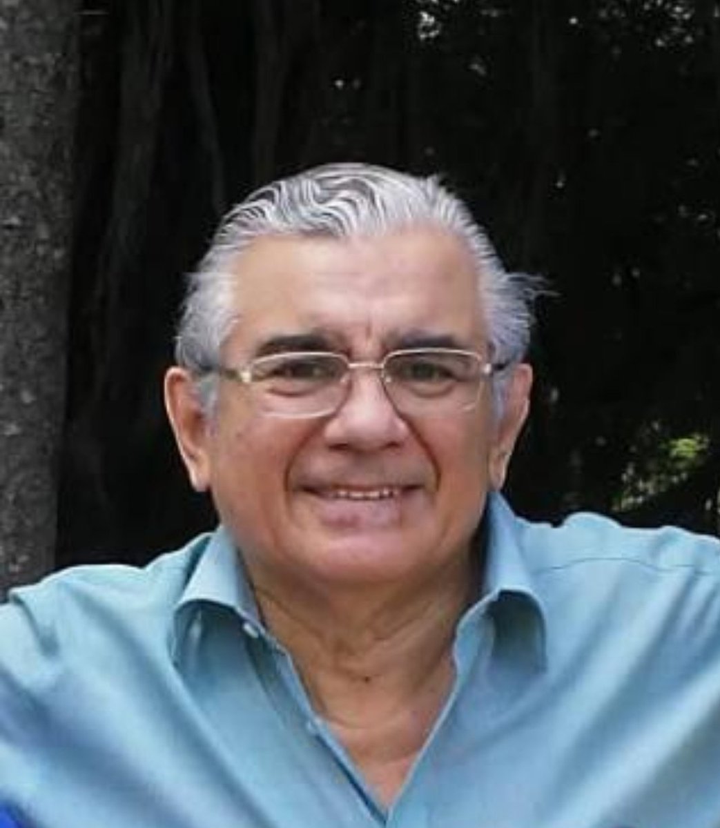 Hoy, jueves 1 de mayo de 2025
En Radio Quito, en el programa *“Regresando con Andrés Carrión”*
Entrevista al *Ing. Leonardo Escobar Bravo*
*Hora: 18h00*
<a href="/Presidencia_Ec/">Presidencia Ecuador 🇪🇨</a> <a href="/DanielNoboaOk/">Daniel Noboa Azin</a> <a href="/AnnabellaAzinEc/">Dra. Annabella Azin. (Colectivo Nacional)</a> <a href="/cchiribogar/">Ab Carlos Chiriboga Romo</a> <a href="/CarlosVerareal/">Carlos Vera</a> <a href="/UnCafeConJJ/">Un Café con JJ</a> <a href="/EmmaV_R/">Emma Villavicencio Ruilova💙</a> <a href="/PichiCastroD/">Dr. Guillermo Castro Dáger</a> <a href="/juca69ec/">Juan Carlos Mestanza</a>