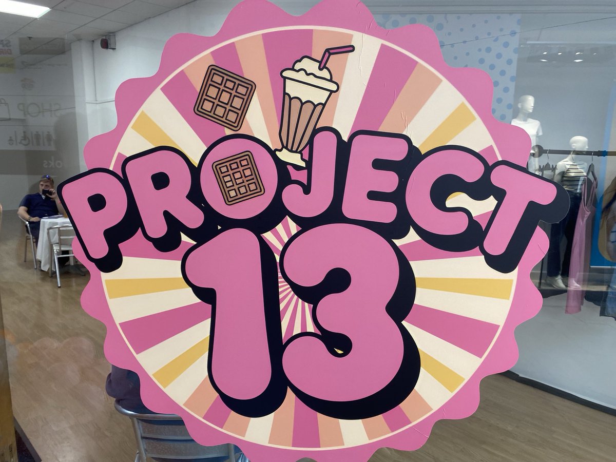 KevinBraybrook's tweet image. This afternoon it has been inspiring to see the event management students ❤️ from @SHCollegeGroup opening a “pop” up shop at the Brooks centre in Winchester. Raising money - 100% going to Naomi House & Jacksplace whilst enjoying waffles and shakes!! 🎉👏 #project13