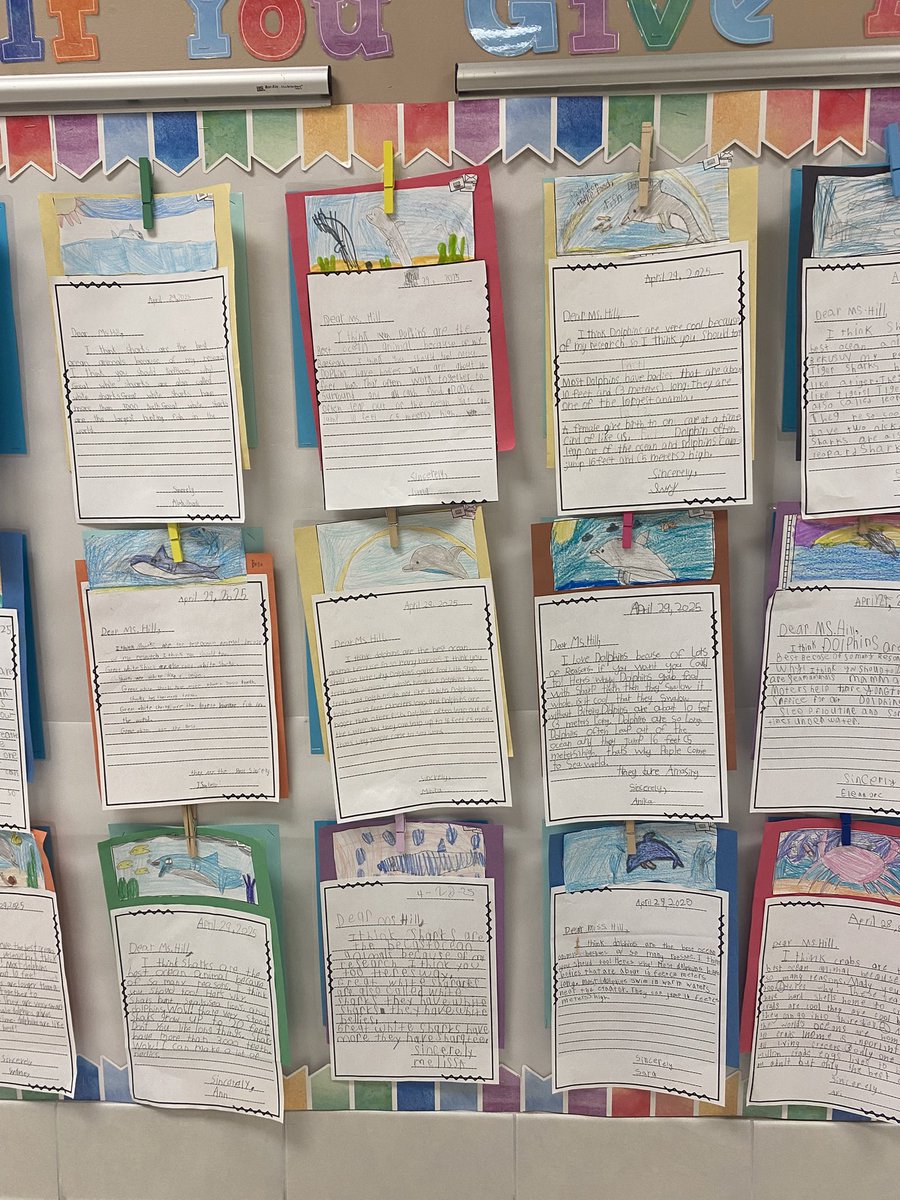 mscarolinehill's tweet photo. SO proud of these persuasive first grades! Stop by to see their fin-tastic work!! https://t.co/9m8m4rJsof