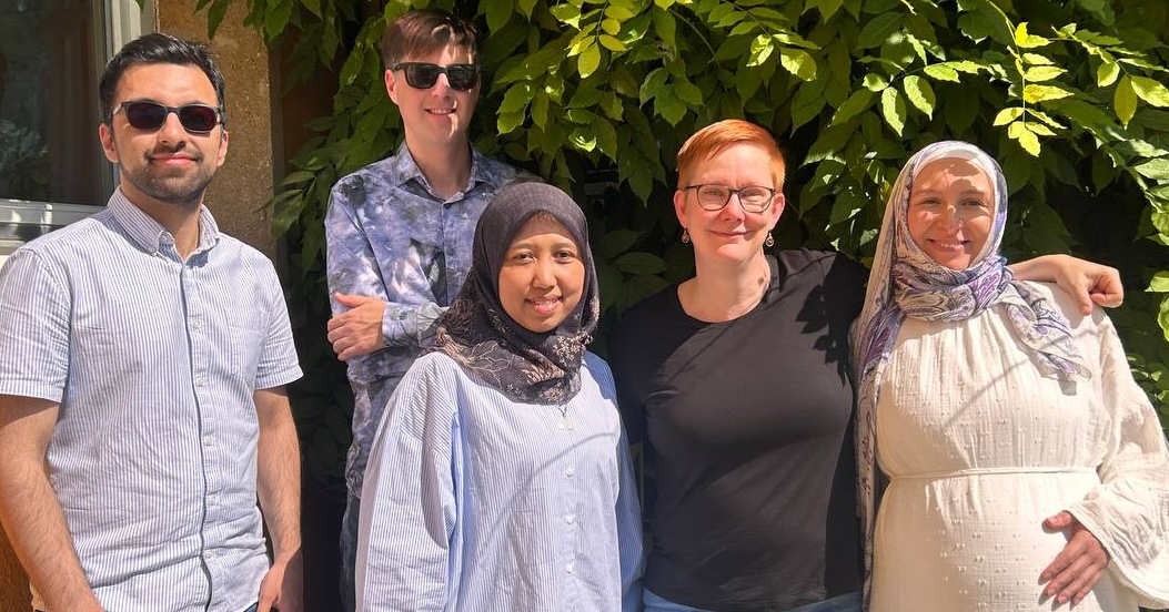 The <a href="/GloQur/">The Global Qur’an</a> team says goodbye! 🥺