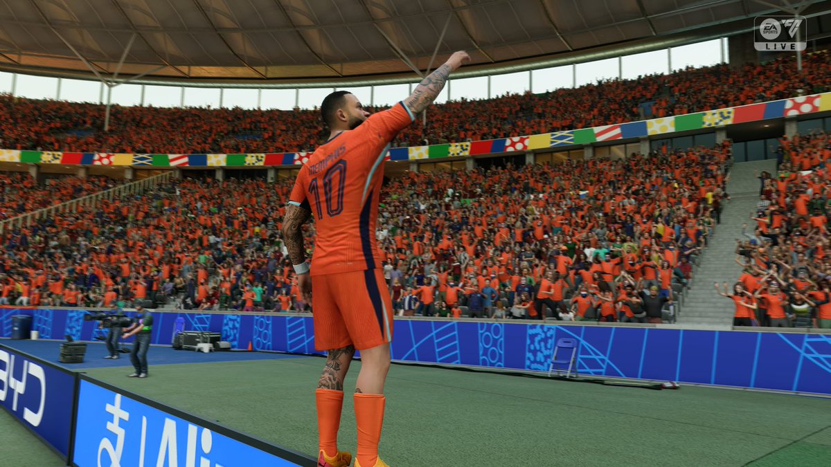 TLGFIFA's tweet photo. FC24 | 🇳🇱 Netherlands Survive Group D Shootout to Clinch Knockout Spot! 🚀 | NED - AUT | UEFA EURO 2024 - Group Stage
Olympiastadion, Berlin | 25 June 2024 | 18.00 | World Class
📺 Watch the full match: https://t.co/M4QkcUPqVI
#FC24 #UEFA #EURO2024 #NEDAUT #Matchday #PS5 https://t.co/bwnH03N9Rg