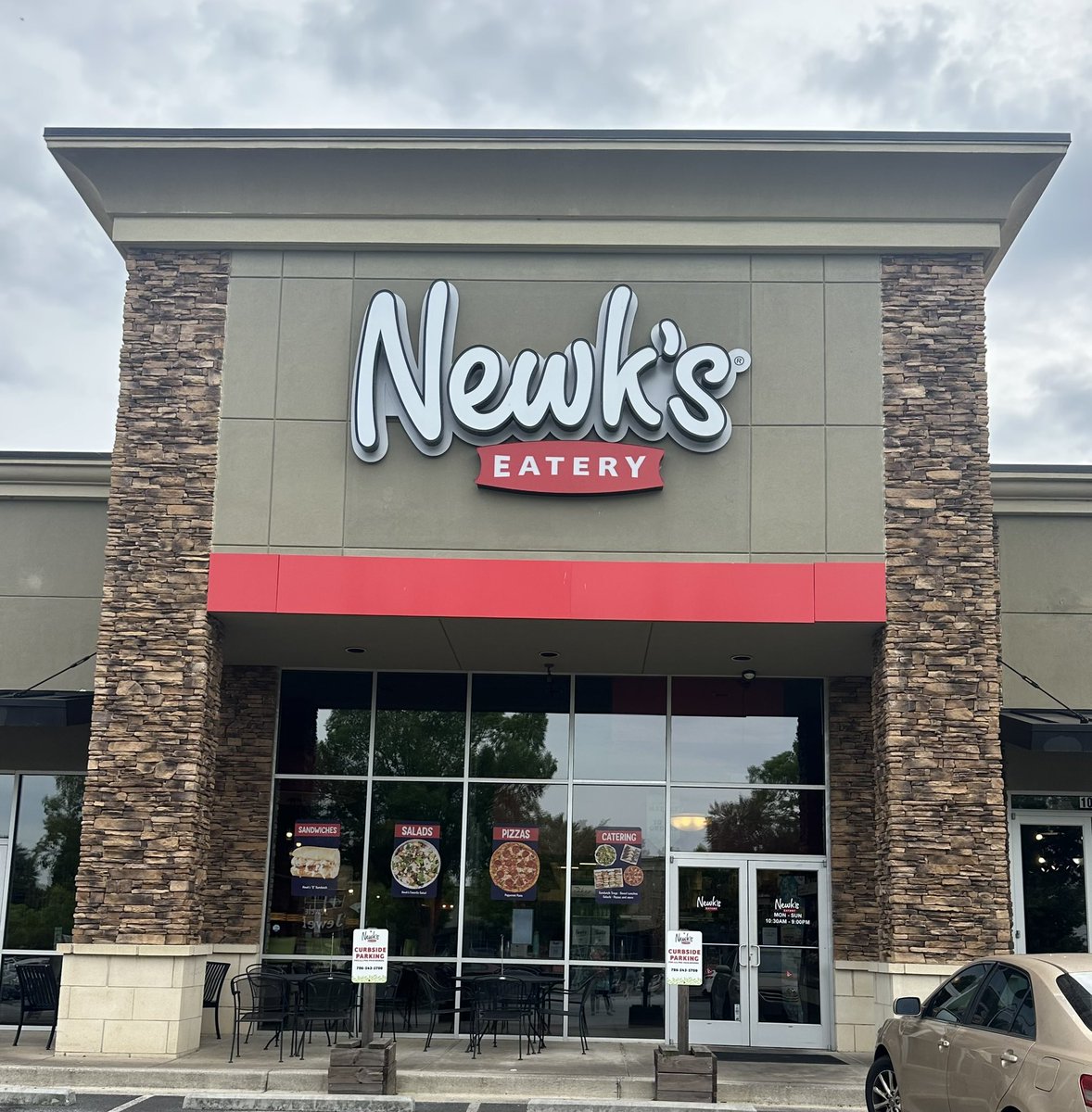 Thank you Newk’s Eatery in Athens for your partnership with MAHS WBL. Karleigh was just promoted to shift leader! Her manager is impressed with her maturity and ability to lead! #mahswbl #wblworks #newks #canesculture #georgiawbl1 #CTAEDelivers