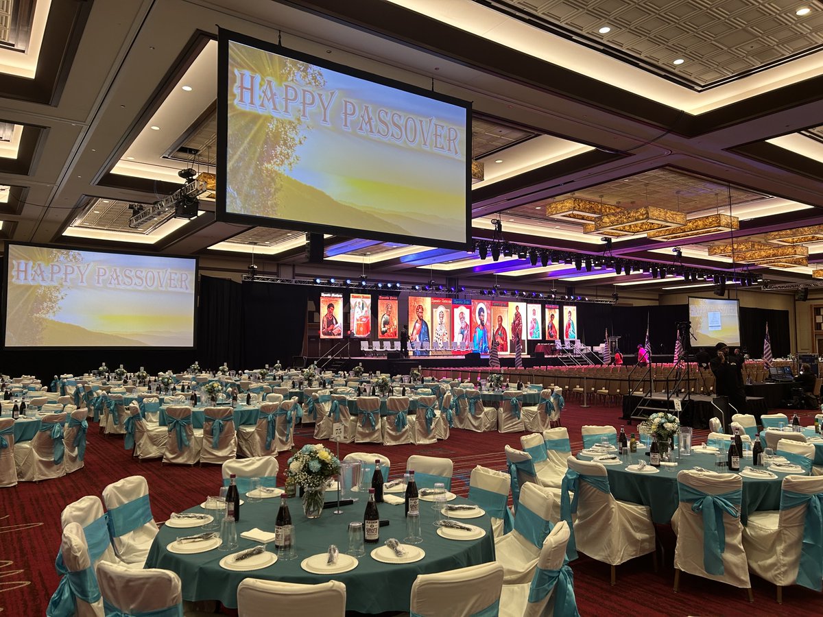 cprmms's tweet photo. Another amazing Easter Passover event with the Organization of Black Hebrew Israelites—this time at Harrah’s in Atlantic City.
Dynamic stage. Flawless visuals. AV that delivered.
🎥 20’ jib
📺 Barco E2
🔲 12 Absen LED panels
🎬 Multiple flown projection screens
#EventProduction https://t.co/6zo3agUhiP