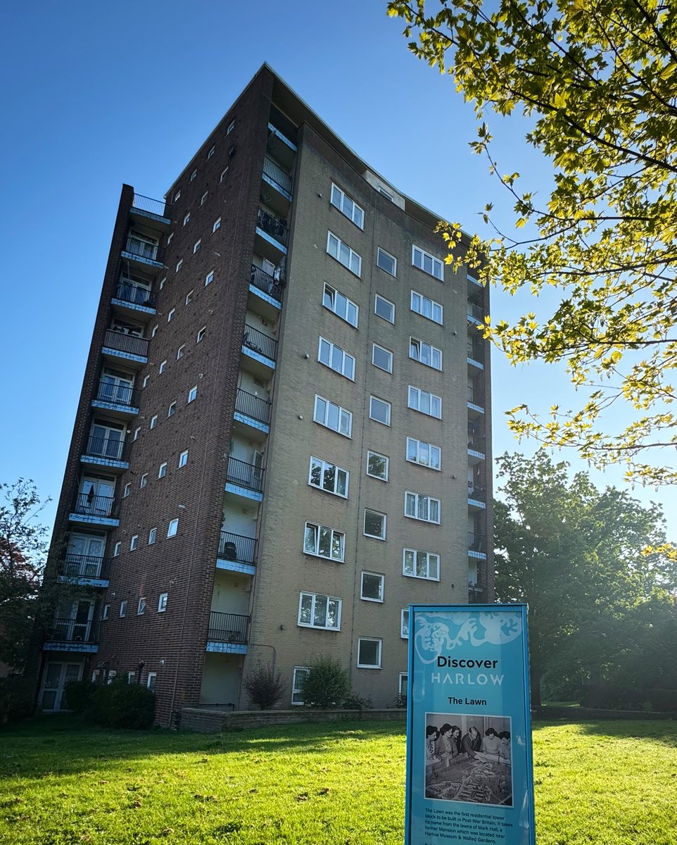 Mark Hall in the sunshine… a lovely day for a by-election ☀️🗳️