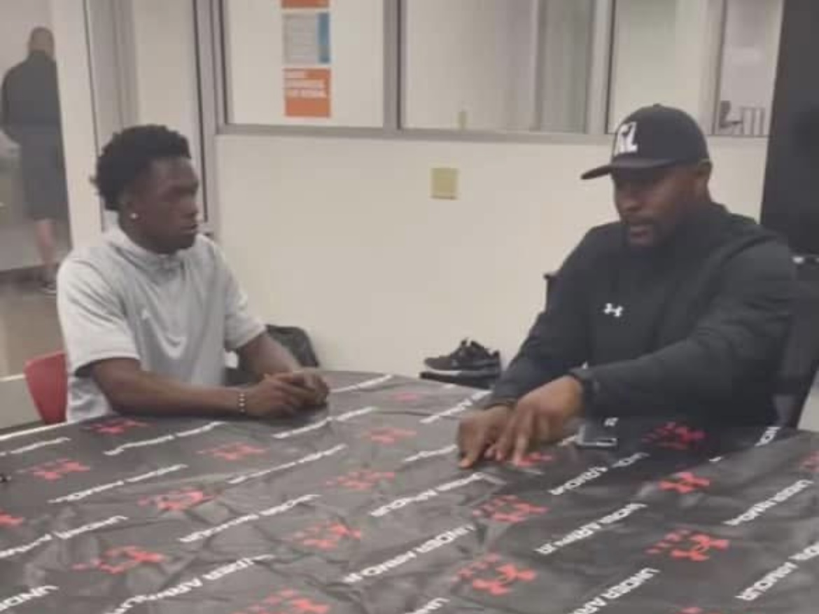 Found My Way Inc (@foundmywayinc1) on Twitter photo #TBThursday my guy πͺ <a href="/JjJeanlouis1/">Jj Jean-louis</a> and <a href="/raylewis/">Ray Lewis</a> π€πΎππΎππΎ. #KeepGrinding  #Stayready #TBThursday my guy πͺ <a href="/JjJeanlouis1/">Jj Jean-louis</a> and <a href="/raylewis/">Ray Lewis</a> π€πΎππΎππΎ. #KeepGrinding  #Stayready